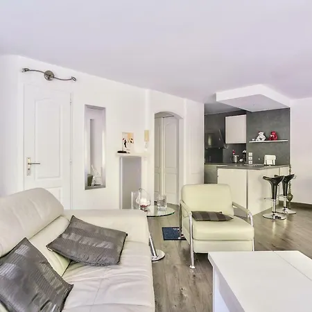 Apartment Beau T2 Refait A Neuf Avec Piscine Mandelieu-la-Napoule